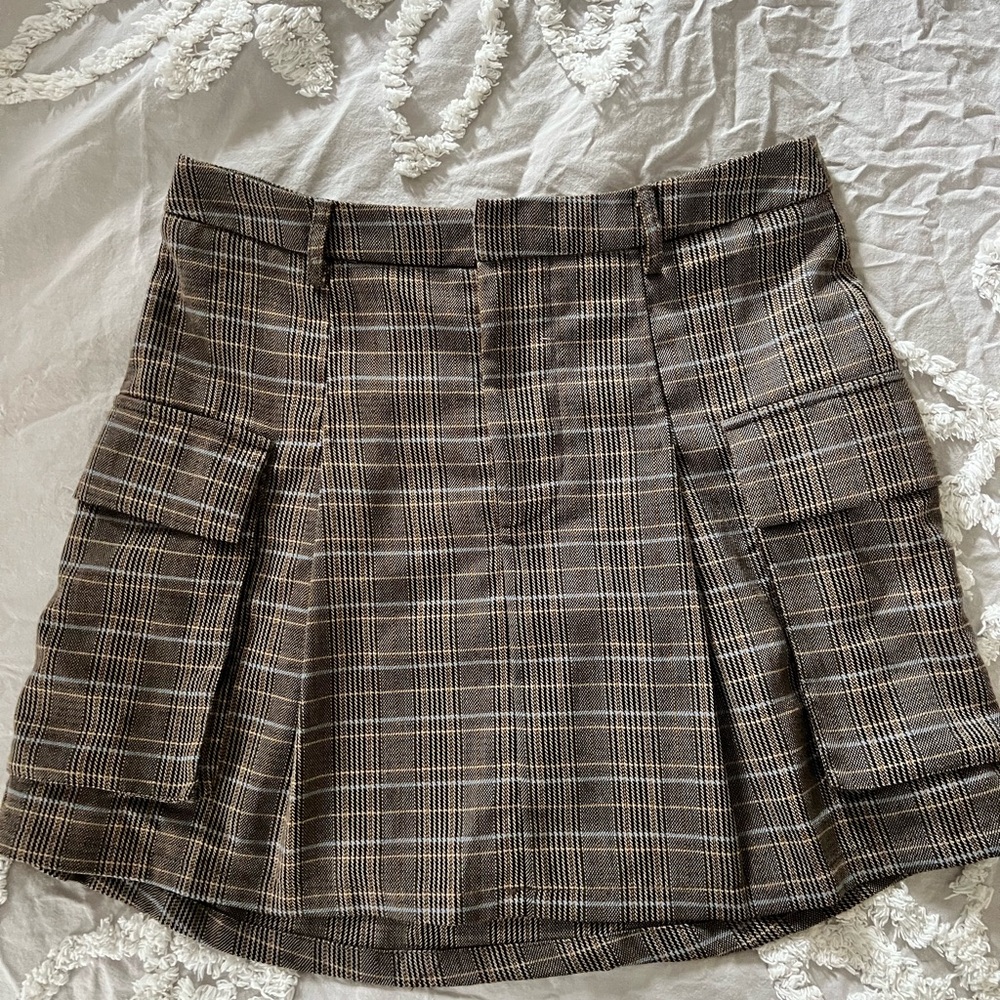Heartloom mini skirt- tags on never worn